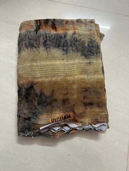 scaleup boarder georgette saree